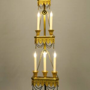 Très grande applique de 1m95 de haut en bois doré et bronze doré.