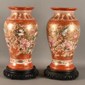 Paire de vases en porcelaine Satsuma