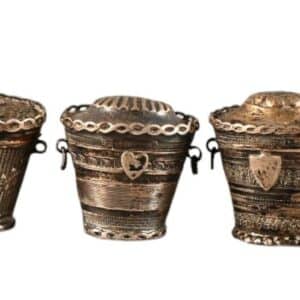 Suite d'argenterie miniature hollandaise et anglaise composée de 7 objets