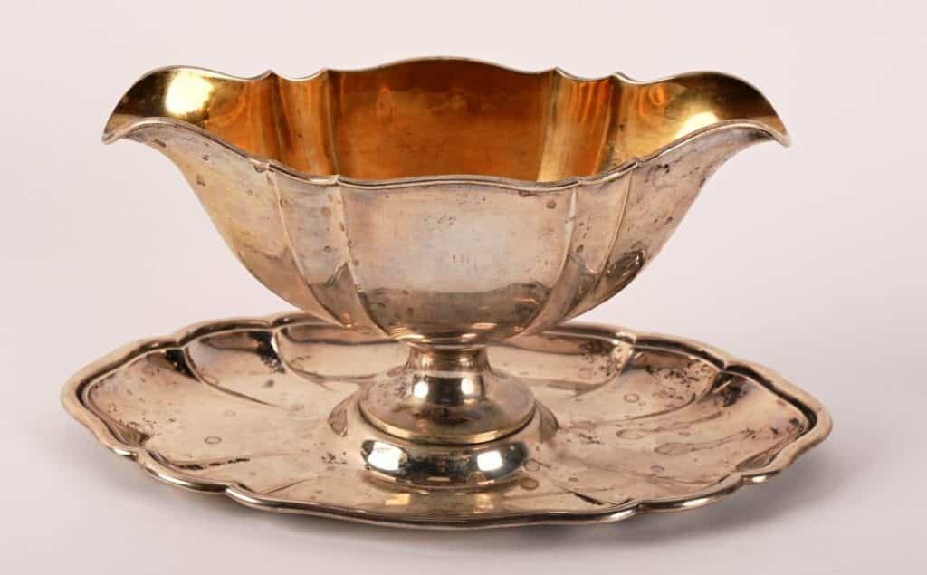 Saucière en argent 800