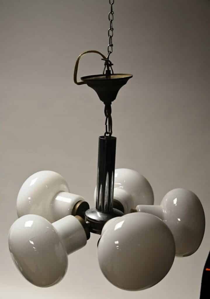 Luminaire vintage " Spoutnik" à 5 points de lumière.