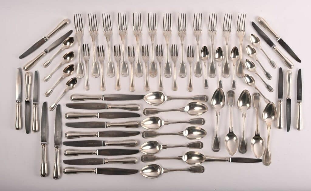 Partie de ménagère en métal argenté Christofle