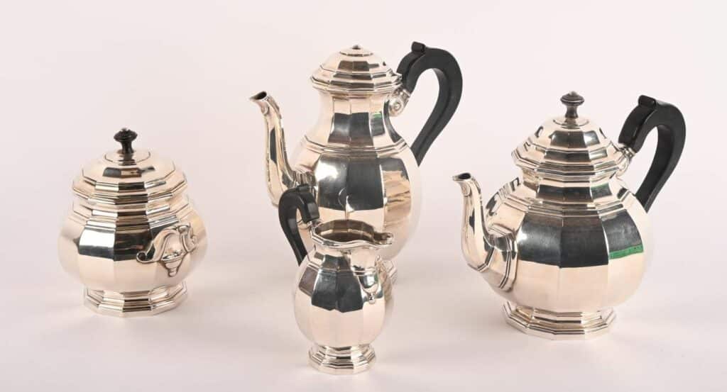 Delheid. Bruxelles Suite de 4 éléments en argent 800