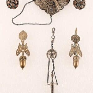 Petit lot en argent russe ( en partie poinçon 3a et 84 ( 875/1000))