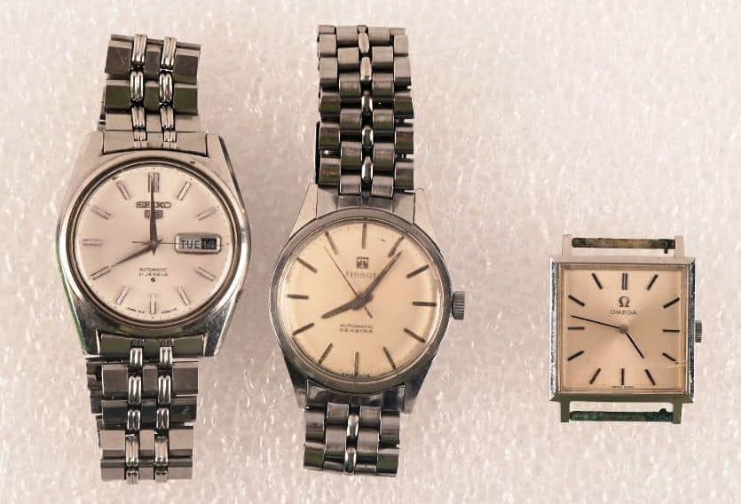 Trois montres Vintage.