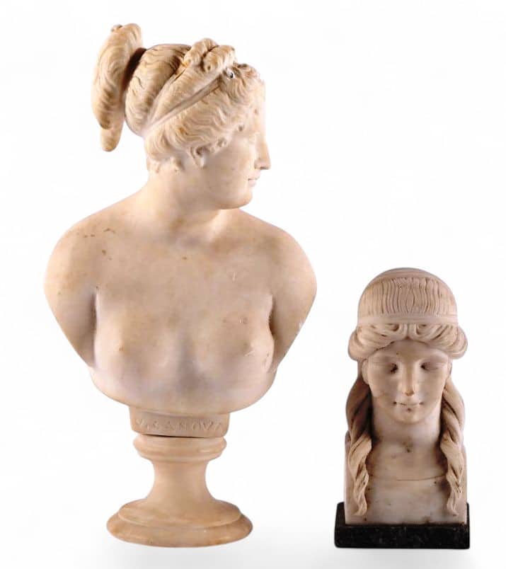Buste de Vénus d'après Canova en marbre blanc