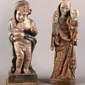 Deux sculptures en bois polychrome