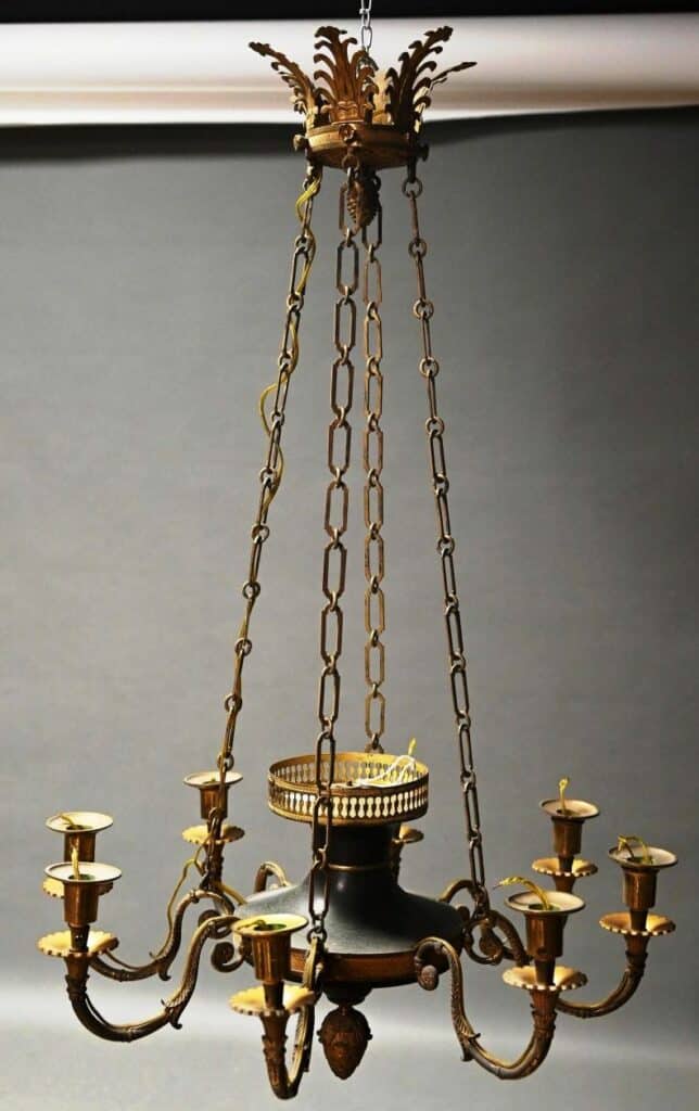 Lustre à 8 bras de lumières