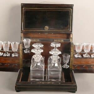 Cave à liqueur en bois noirci