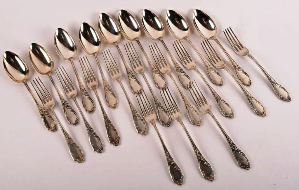 Couverts en argent 800